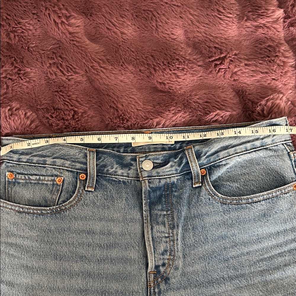 Levi's Wedgie Jeans- Size 31 - Picture 5 of 8